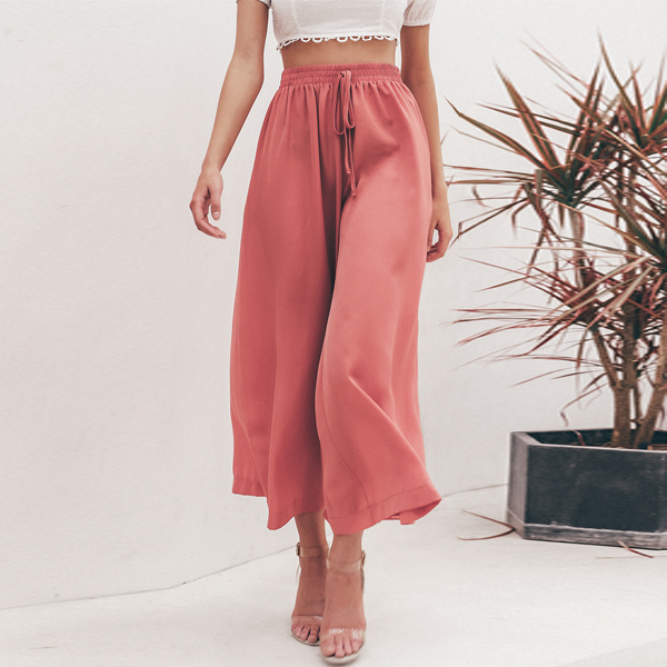 Relaxing Wide Leg Pants