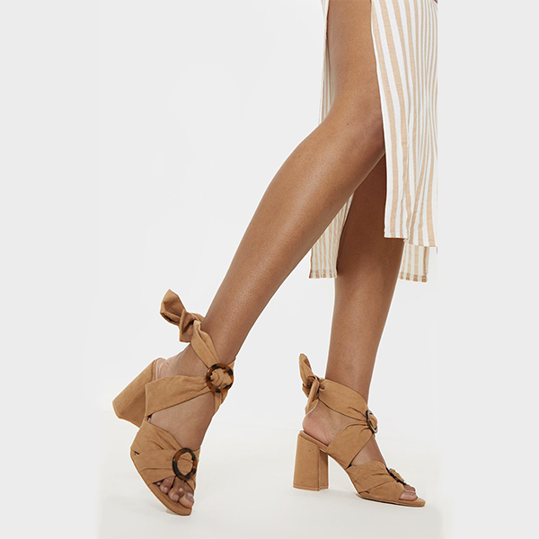 (Pretty Little Thing) Tortoise Buckle Block Heel Sandal (Final Sale) - 2 Love One