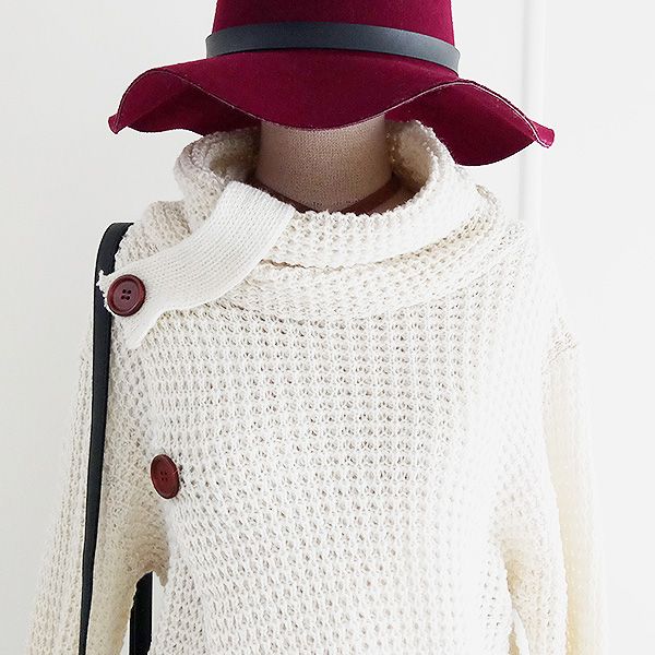 &quot;Calantha&quot; Asy Hem Knit Sweater - 2 Love One